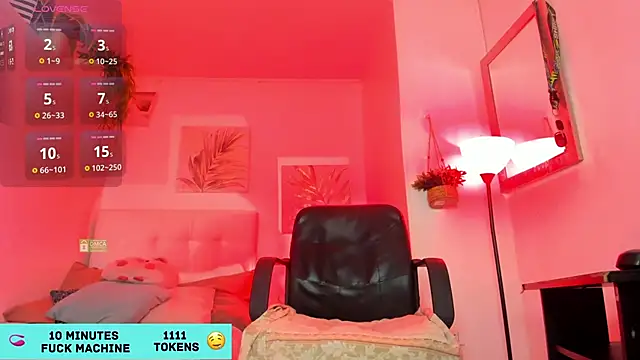 Twinkie-Alex18 online show from 02-07-25, 09:48