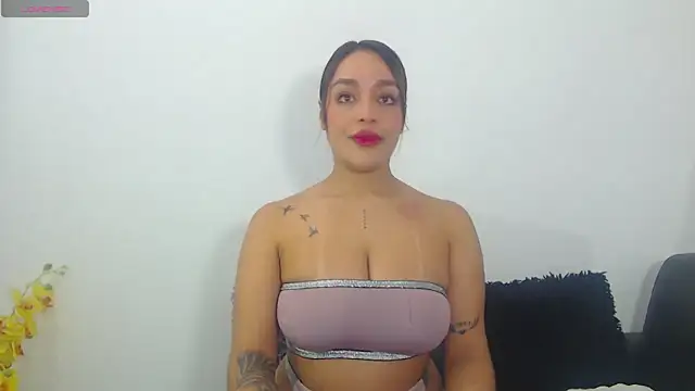 RenataBrown online show from 04-25-26, 09:45