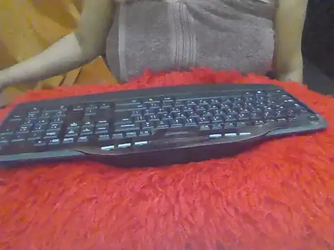 JulieJoe  online show from 11-11-25, 12:44