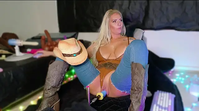 Luscious angell online show from 04-26-26, 10:23