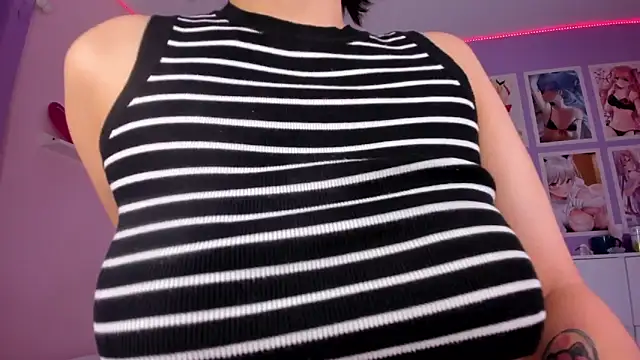 Snapshot of JessyTaylorr chatting on 02-25-25, 11:37 JessyTaylorr online show from 02-25-25, 11:37
