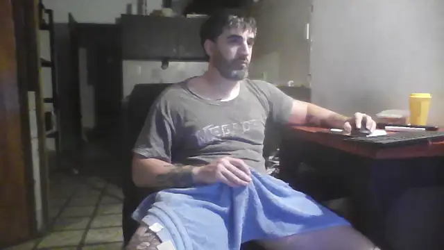 ozzypsico13 online show from 09-25-25, 03:45