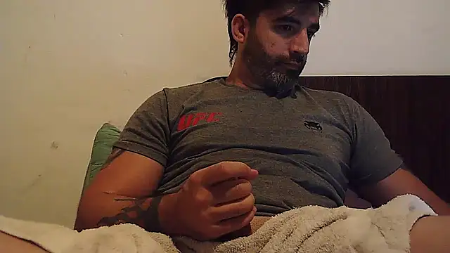 ozzypsico13 online show from 01-11-26, 03:24