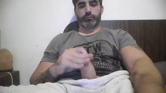 ozzypsico13 online show from 04-15-26, 01:55