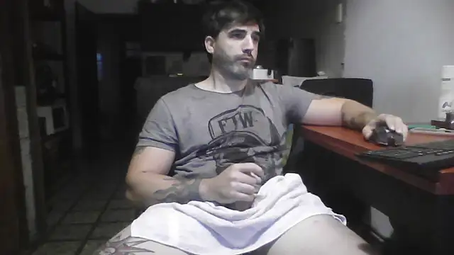 ozzypsico13 online show from 04-16-26, 09:37