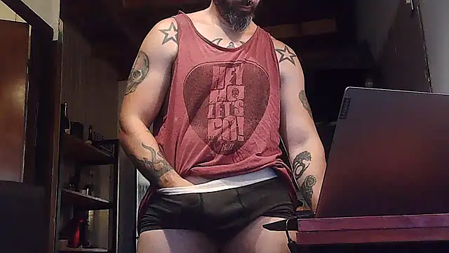 ozzypsico13 online show from 02-07-25, 09:37