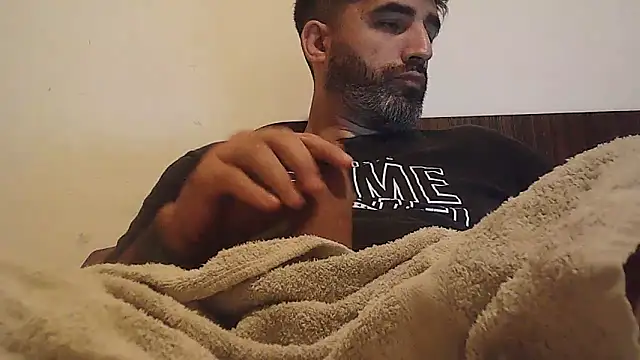 ozzypsico13 online show from 04-24-26, 01:51