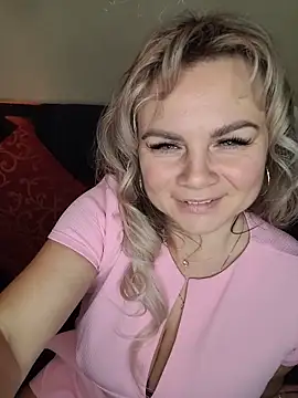 candy queeen online show from 11-23-25, 02:32