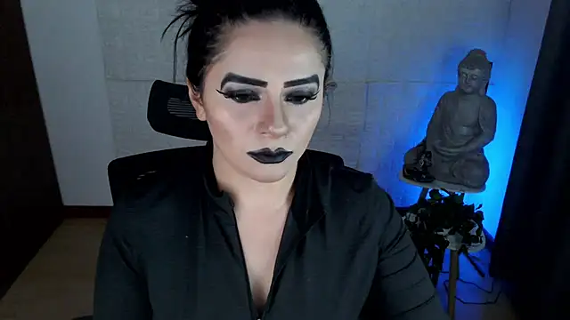 Snapshot of GODDESS_EVANS chatting on 04-21-26, 12:34 GODDESS EVANS online show from 04-21-26, 12:34