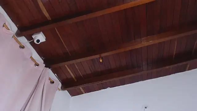 Amara Red online show from 01-09-26, 11:06