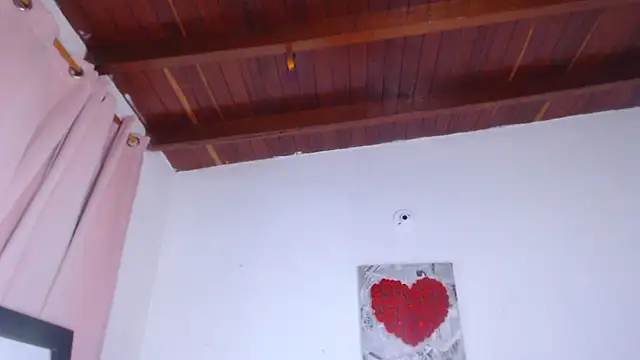 Amara Red online show from 02-05-26, 11:06