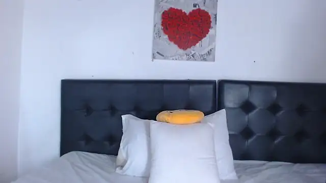 Amara Red online show from 10-01-25, 11:14