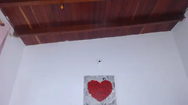 Amara Red online show from 01-06-26, 11:03