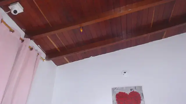 Amara Red online show from 11-29-25, 11:10