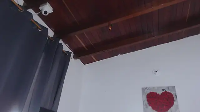 Amara Red online show from 10-13-25, 11:12