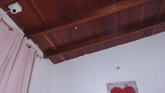 Amara Red online show from 11-27-25, 11:10