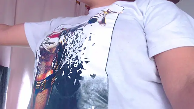 Amara Red online show from 04-07-26, 11:23