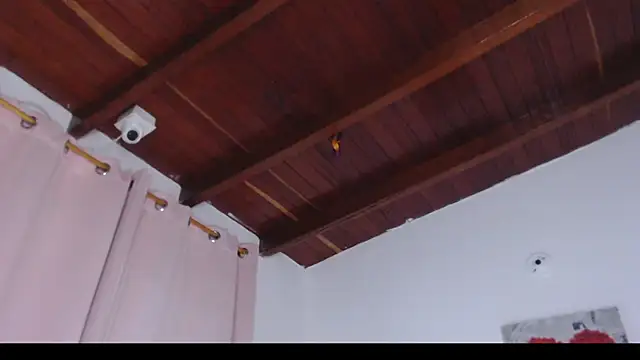 Amara Red online show from 04-08-26, 11:22