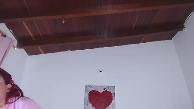 Amara Red online show from 10-17-25, 02:48