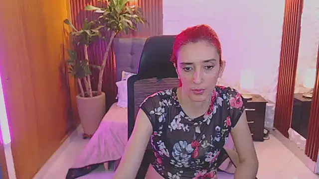 Ruby Your Milf online show from 02-26-25, 12:30