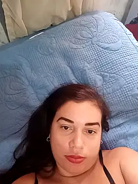 Snapshot of Ceccii chatting on 09-18-25, 06:00 Ceccii online show from 09-18-25, 06:00