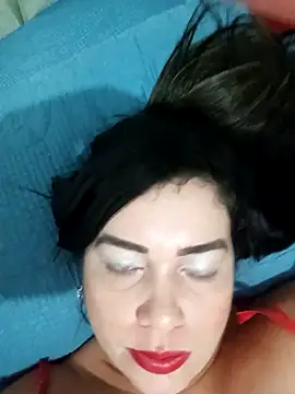 Snapshot of Ceccii chatting on 03-05-25, 10:32 Ceccii online show from 03-05-25, 10:32