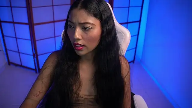 small emilie online show from 11-22-25, 01:43