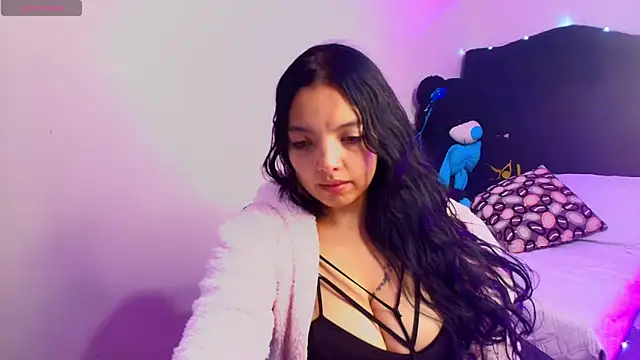 loren tits24 online show from 05-09-26, 10:46