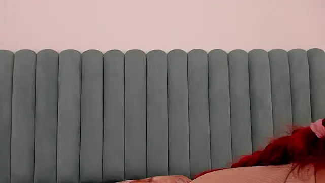 Snapshot of AnnyCherry_ chatting on 10-28-25, 09:58 AnnyCherry  online show from 10-28-25, 09:58