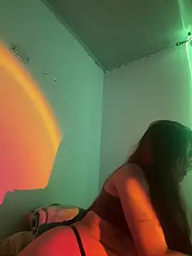 Snapshot of AnnyCherry_ chatting on 01-31-25, 01:54 AnnyCherry  online show from 01-31-25, 01:54