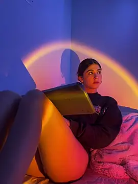 Snapshot of AnnyCherry_ chatting on 02-20-25, 03:23 AnnyCherry  online show from 02-20-25, 03:23