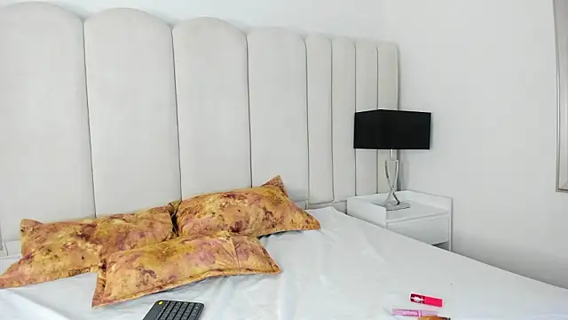 AnnyCherry  online show from 02-03-26, 02:53