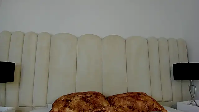 Snapshot of AnnyCherry_ chatting on 09-22-25, 08:59 AnnyCherry  online show from 09-22-25, 08:59