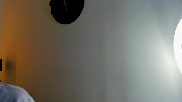 Snapshot of AnnyCherry_ chatting on 10-20-25, 11:27 AnnyCherry  online show from 10-20-25, 11:27