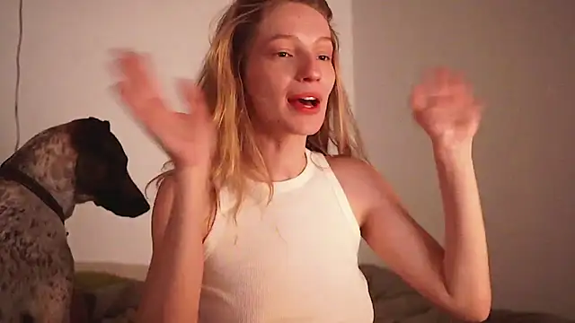 Snapshot of Stephany_talks chatting on 02-26-25, 02:52 Stephany talks online show from 02-26-25, 02:52