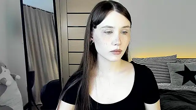 Stella Sunny online show from 02-06-26, 05:20