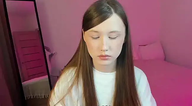 Snapshot of Stella_Sunny chatting on 02-26-25, 06:48 Stella Sunny online show from 02-26-25, 06:48