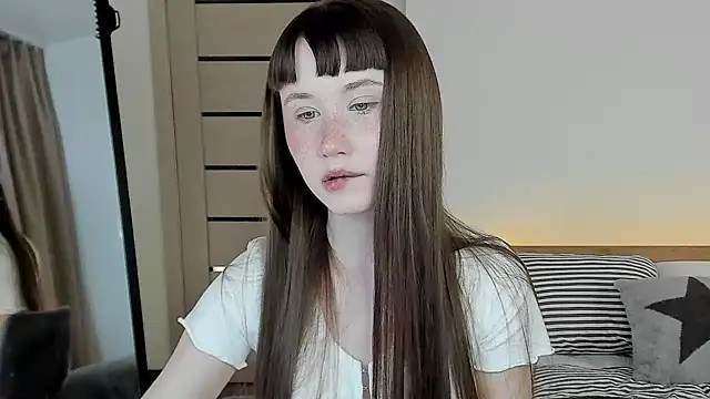 Stella Sunny online show from 04-03-26, 01:34