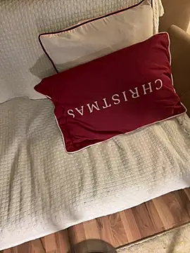 Snapshot of tigerrtiger chatting on 03-08-26, 09:07 tigerrtiger online show from 03-08-26, 09:07