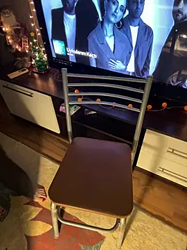 Snapshot of tigerrtiger chatting on 02-08-26, 10:29 tigerrtiger online show from 02-08-26, 10:29