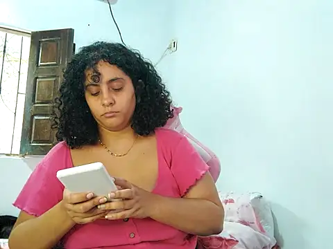 Snapshot of leximaxell chatting on 03-26-26, 07:23 leximaxell online show from 03-26-26, 07:23