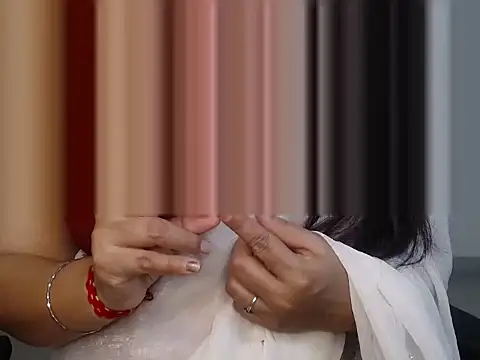 MiniBeast online show from 04-11-26, 02:54