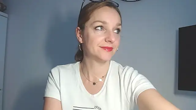 AliciaDesire online show from 02-18-26, 06:55