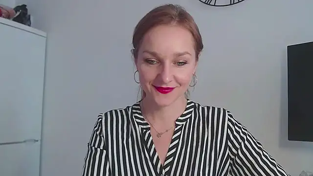 AliciaDesire online show from 02-24-26, 10:49