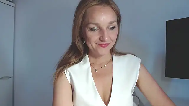 AliciaDesire online show from 05-29-26, 05:46