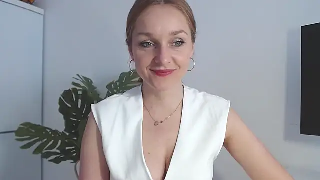 AliciaDesire online show from 03-25-26, 07:19