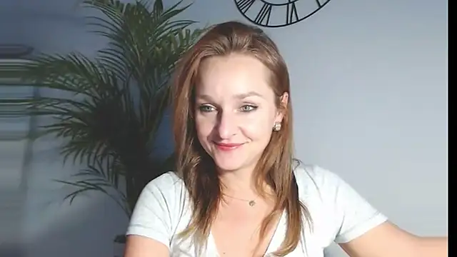 AliciaDesire online show from 11-19-25, 01:55