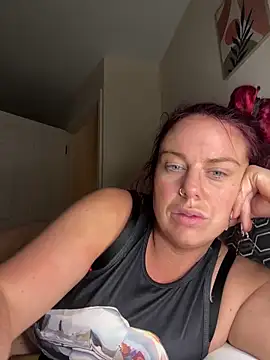 redxxxvixen online show from 05-20-26, 11:46