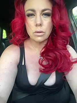 Snapshot of redxxxvixen chatting on 07-04-26, 05:28 redxxxvixen online show from 07-04-26, 05:28
