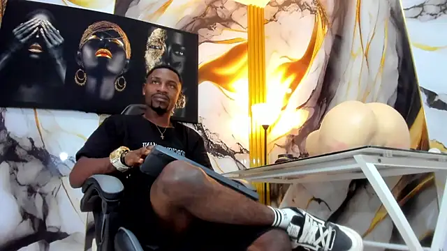 Thomas shelbys online show from 11-18-25, 04:05